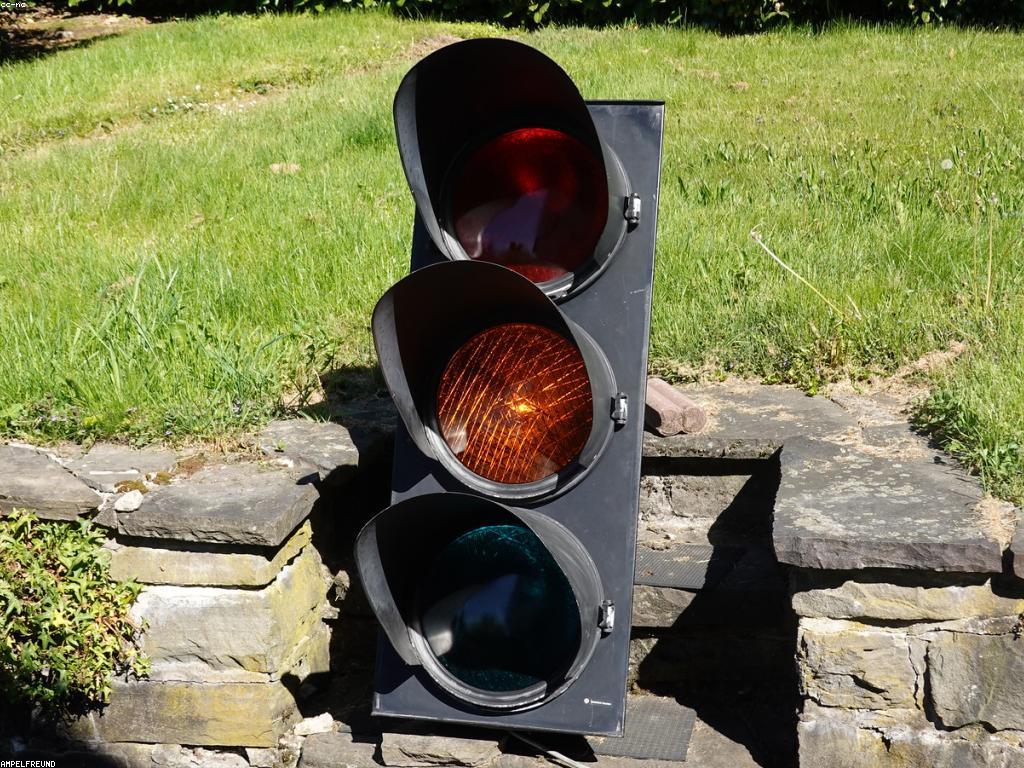 បច្ចេកវិទ្យាកាស៊ីណូនៅកម្ពុងជា: ការវិវត្តន៏និងអនាគត